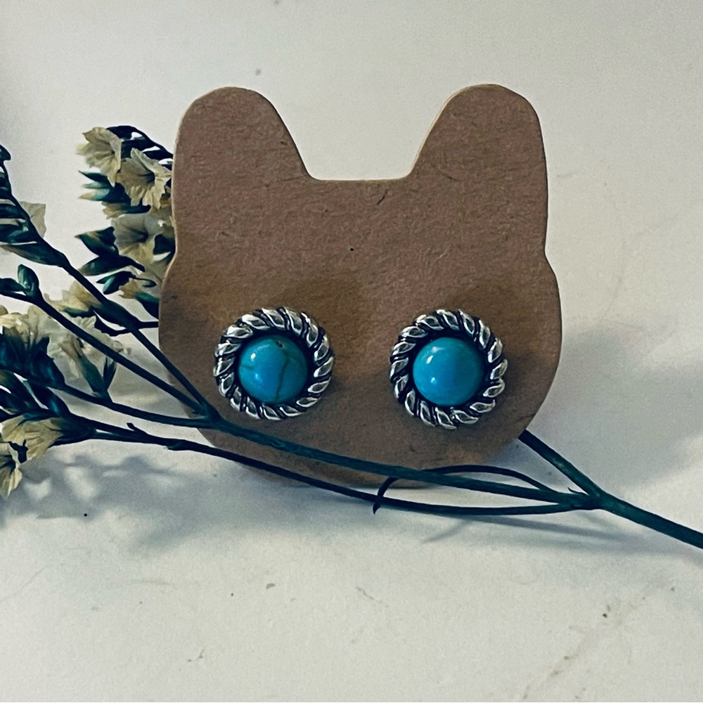 New Natural Polished Turquoise S925 Sterling Silver Handmade Boho Stud Earrings - Picture 7 of 8